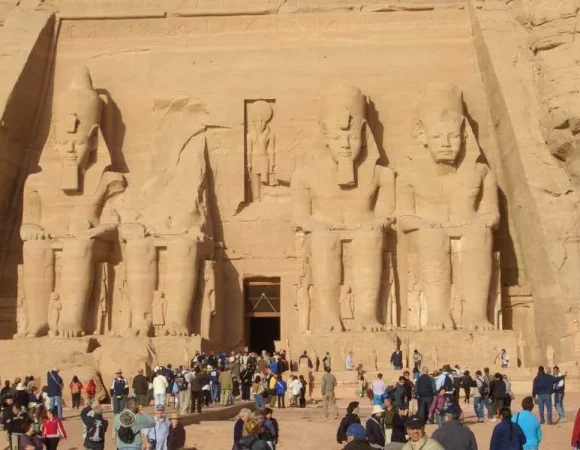 Group Tours To Abu Simbel From Aswan