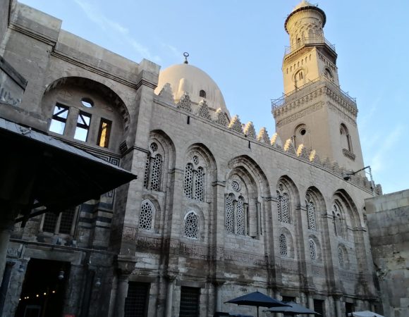 Historic Cairo Walking Tour: El Moez Street, Al Azhar Park & Local Cuisine