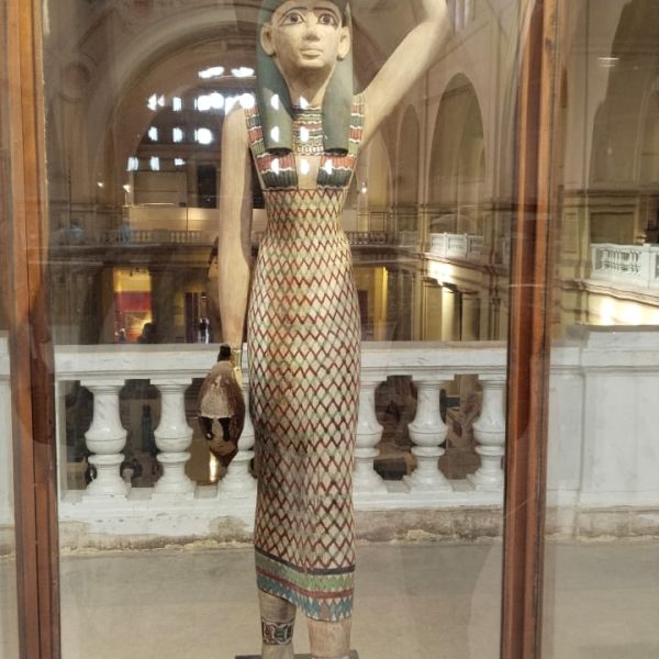 egyptian-musuem.statue